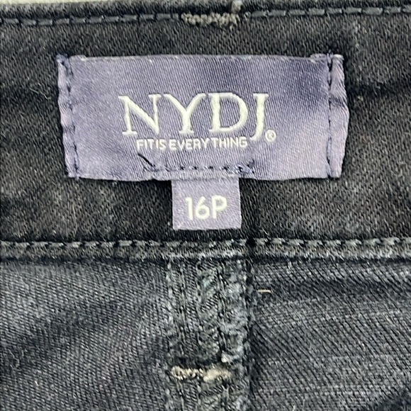 NYDJ Marilyn Straight Women’s Jeans Sz 16P Black Lift Tuck Technology High Rise - Picture 3 of 12